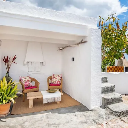 Binicalaf Vell * Cala En Porter (Menorca)