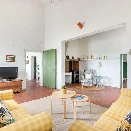 Binicalaf Vell Villa *