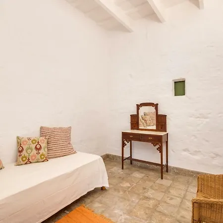 Binicalaf Vell Villa