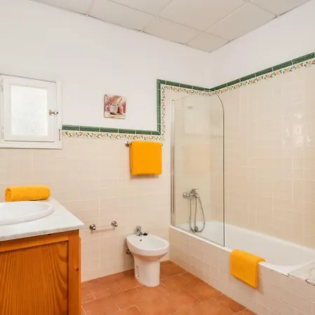 Вилла Binicalaf Vell